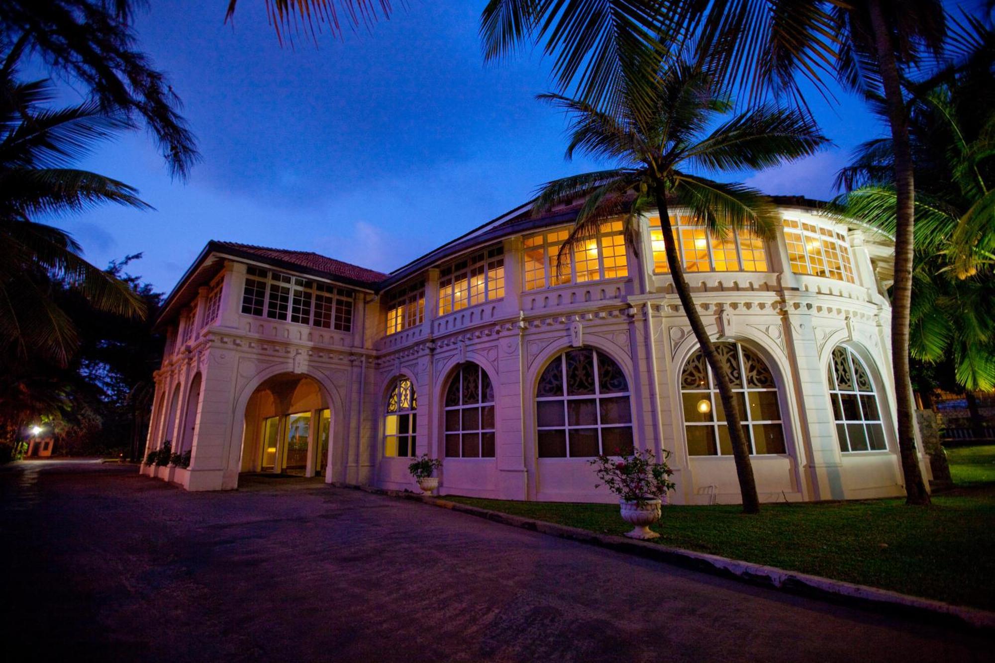 ทัชสมุทร โคลอมโบ Hotel ภายนอก รูปภาพ