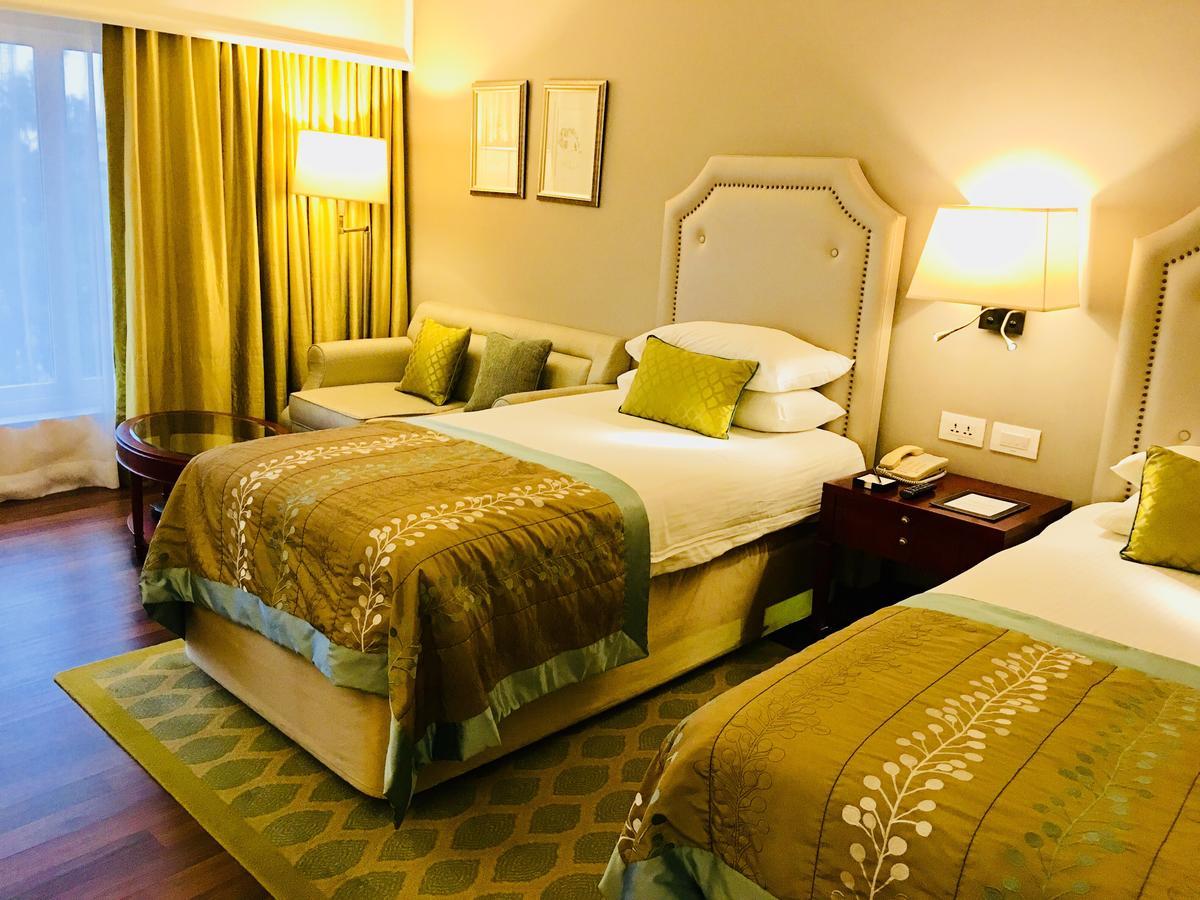 ทัชสมุทร โคลอมโบ Hotel ภายนอก รูปภาพ